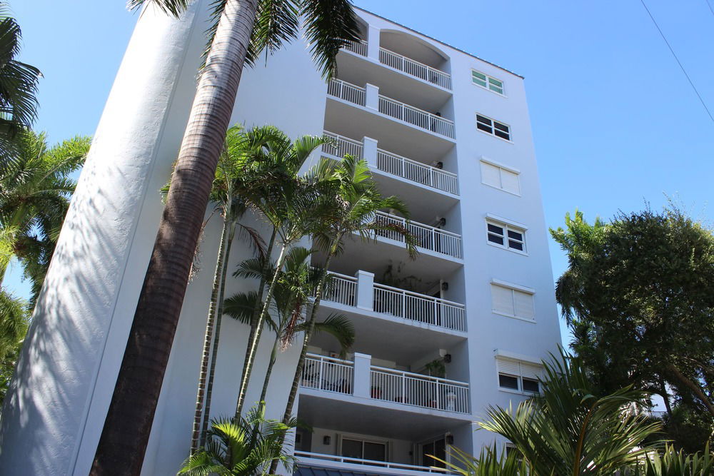 Villas of Sunset lakes - 1